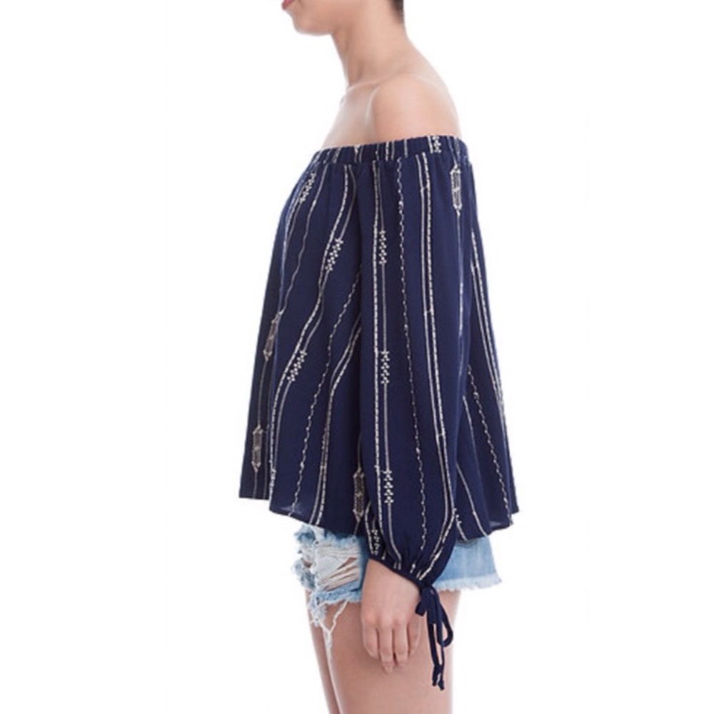  Embroidered Off the Shoulder Blouse - Picture 2 of 4
