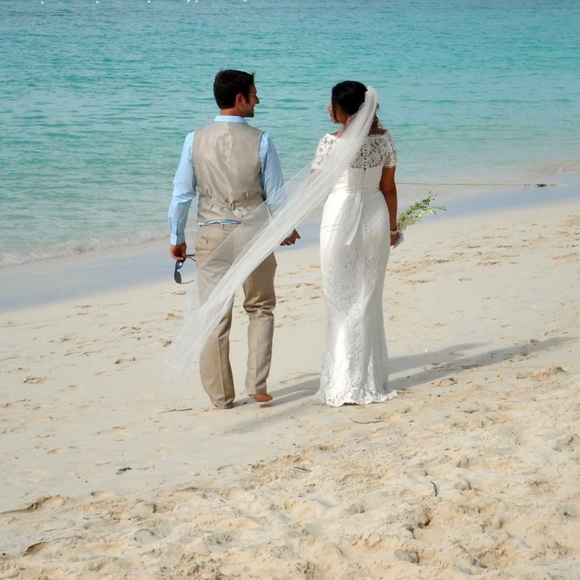 Meet your Posher, Rachel - Picture 2 of 4