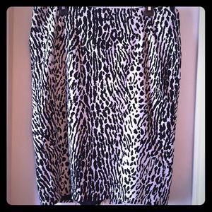 Leopard pencil skirt