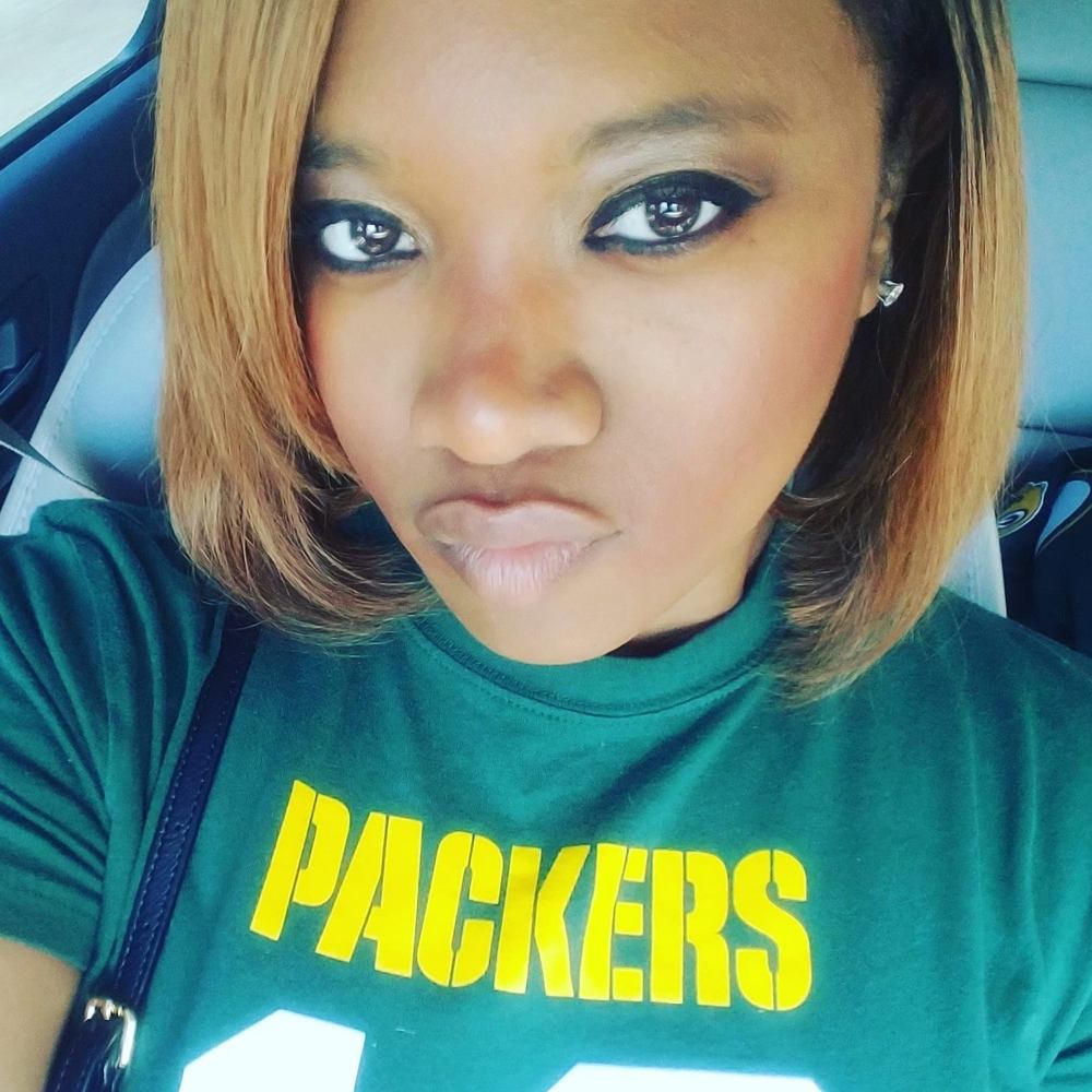 Meet your Posher, Pretty