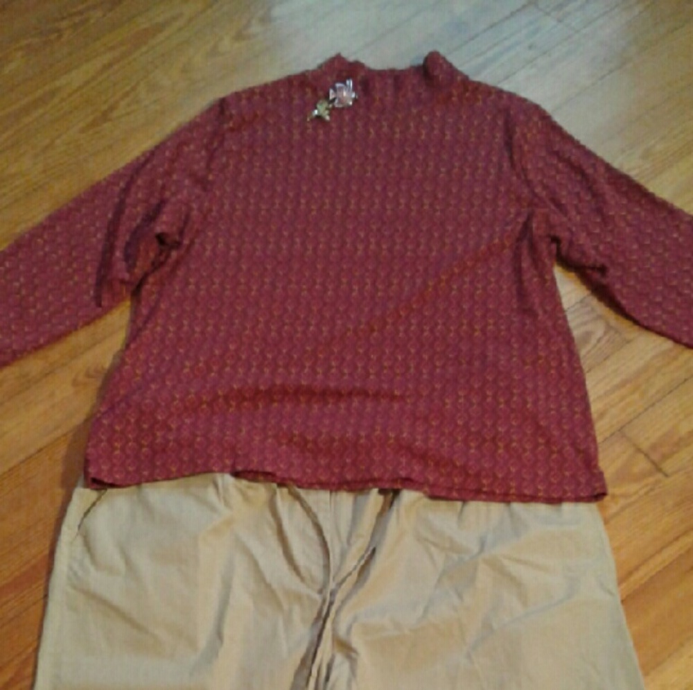 PLUS SIZE  Kim Roger's  Mock Turtle Neck