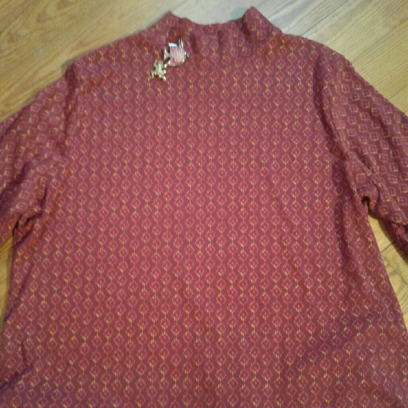 PLUS SIZE Kim Roger's Mock Turtle Neck - Picture 2 of 4