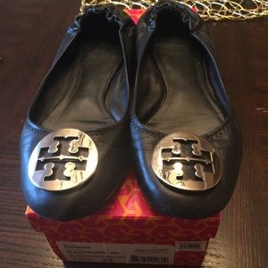 Authentic Tory Burch Reva Flats - 8.5 🌺🌺🌺