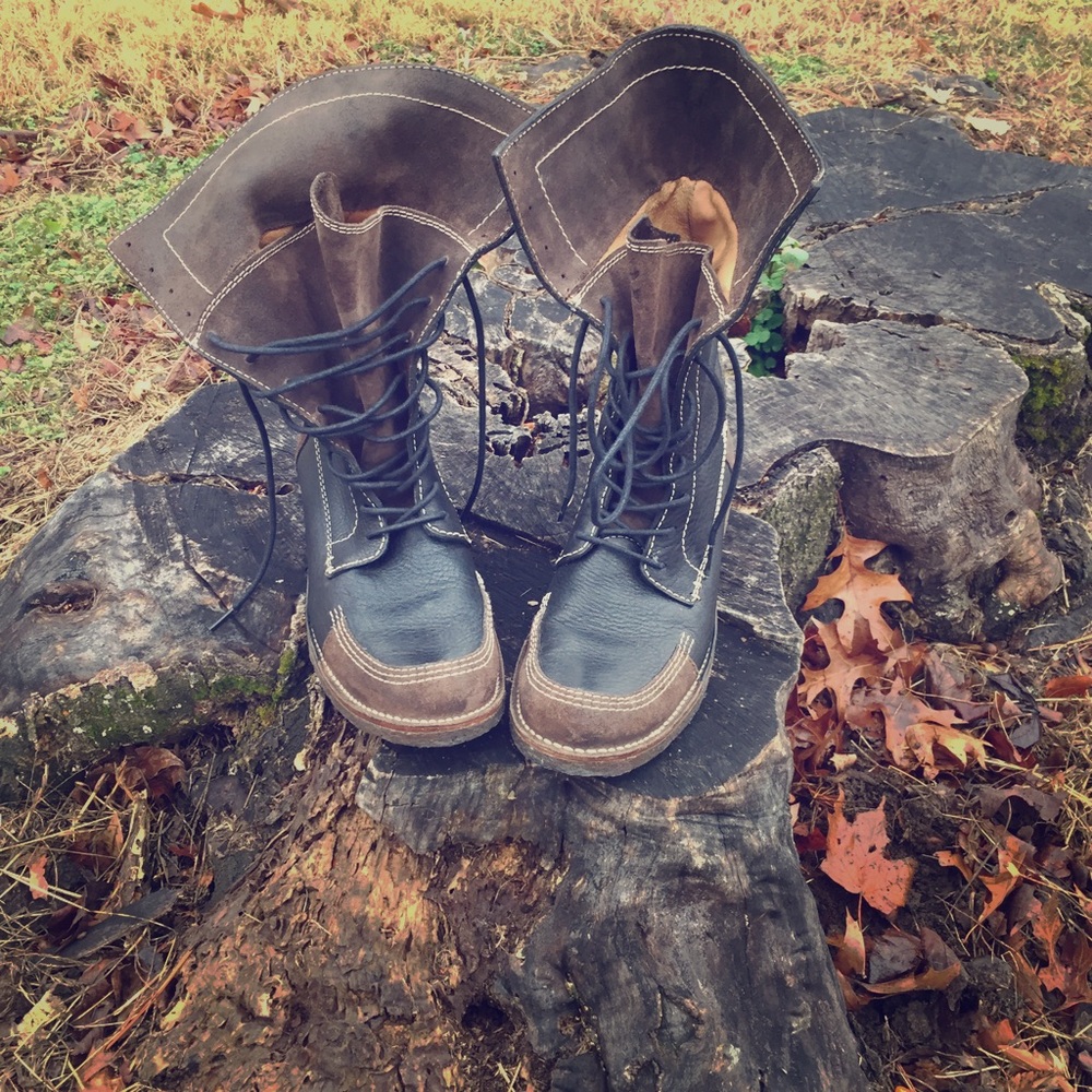 Combat boots