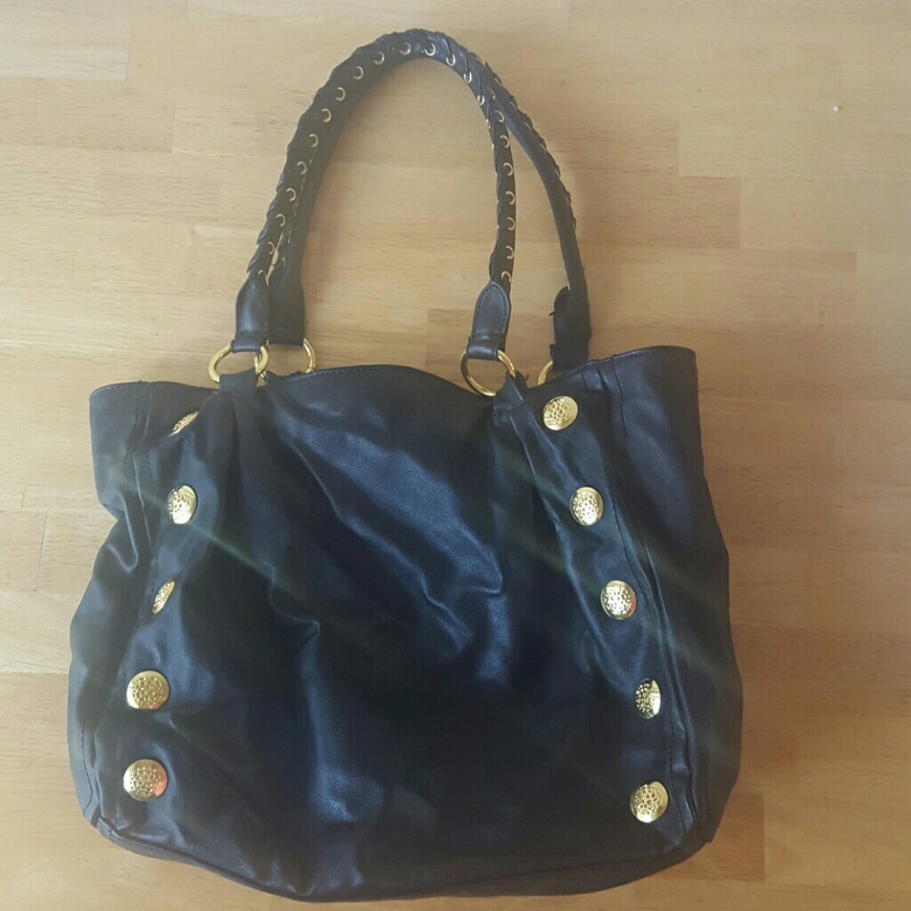 Black and gold purse