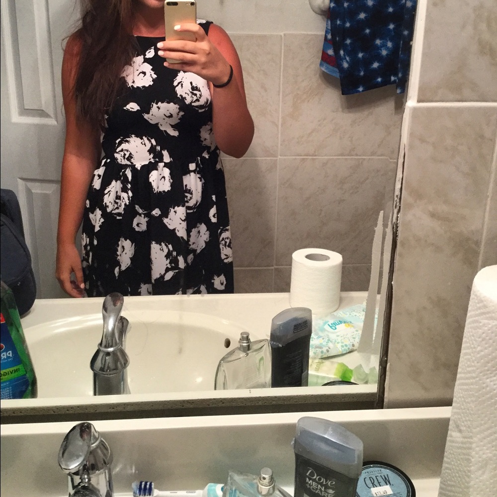 Black & White Floral Print Dress