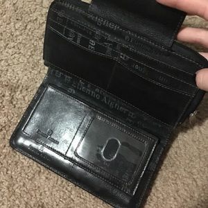 Etienne Aigner wallet