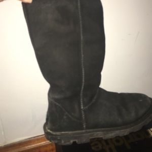 Black Uggs🖤