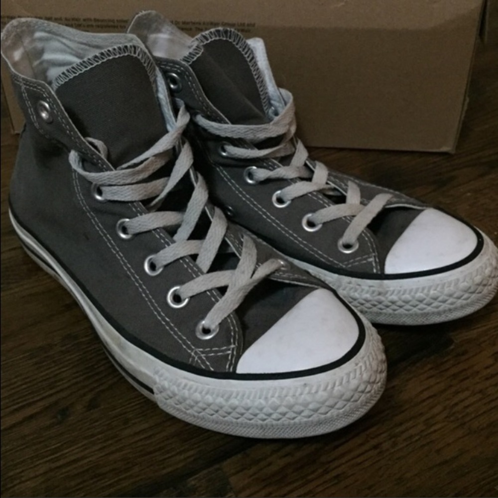 Grey Converse Chuck Taylor High Tops