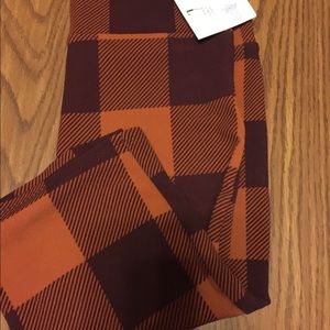 New with Tags Lularoe Cassie