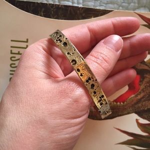 Low Luv gold bracelet