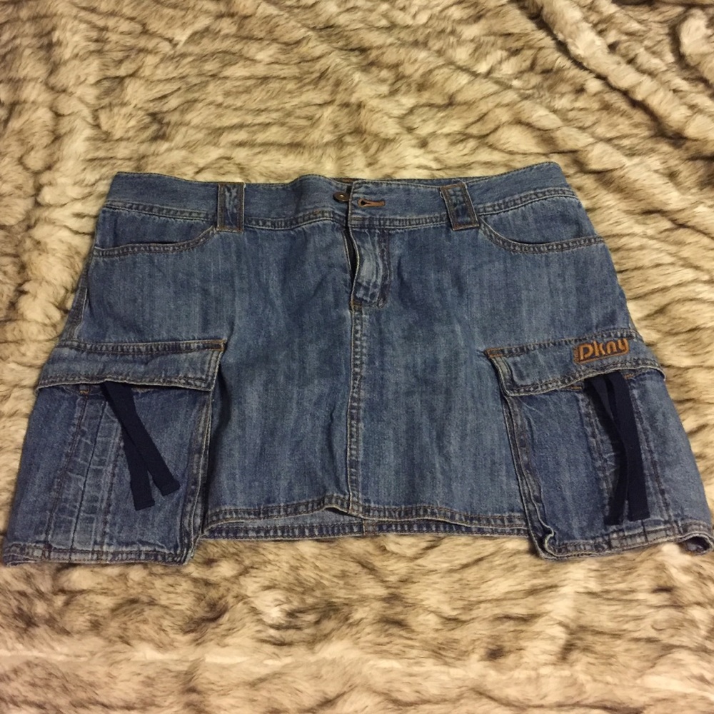 DKNY Jeans 👖 mini skirt - BOGO half off!