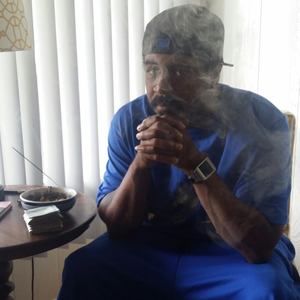 Meet your Posher, Omar