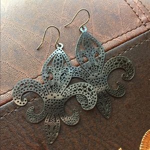 Fleur de lis Earrings