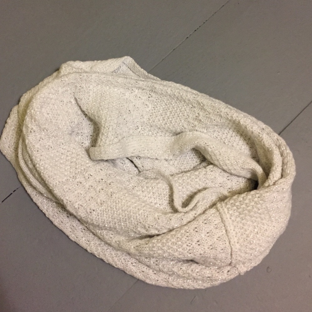 Infinity scarf - Picture 3 of 4