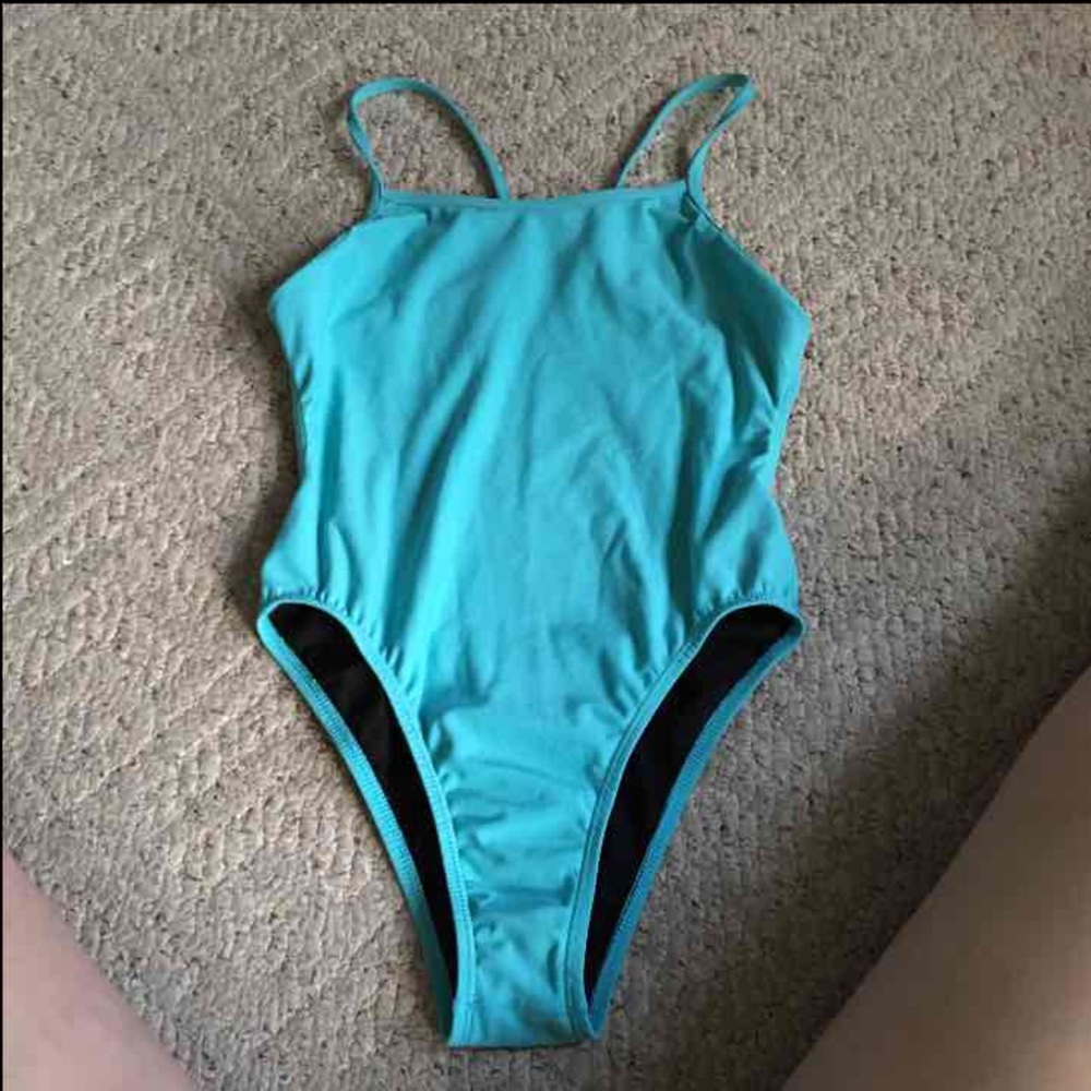 Light Blue Fixed Black Jolyn
