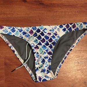 Price drop!  RARE Merman Bali bottoms