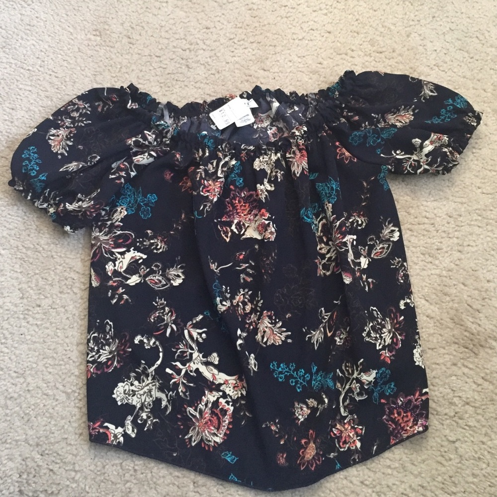 Baby doll off the shoulder shirt