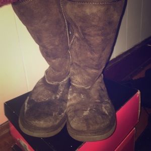 Ugg classic tall brown boots