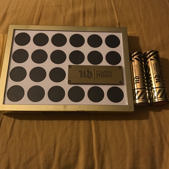 Urban Decay L.E Gwen Stefani Eyes & Lips bundle