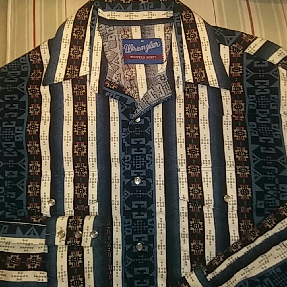 Vintage Wrangler Pearl Snap Shirt with Aztec Print