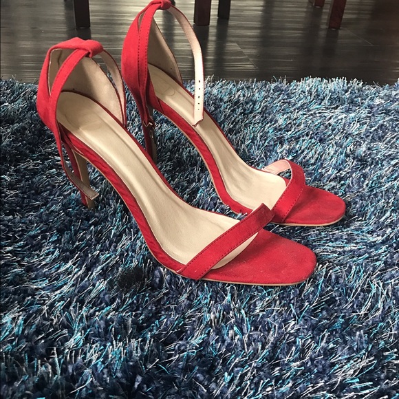 🎉HOST PICK Sexy RED MISSGUIDED Heels! - Picture 2 of 3