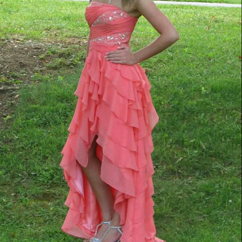 Beautiful Coral Prom dress
