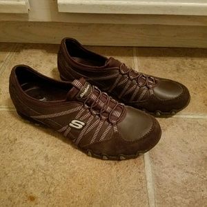 Leather Skechers Shoes