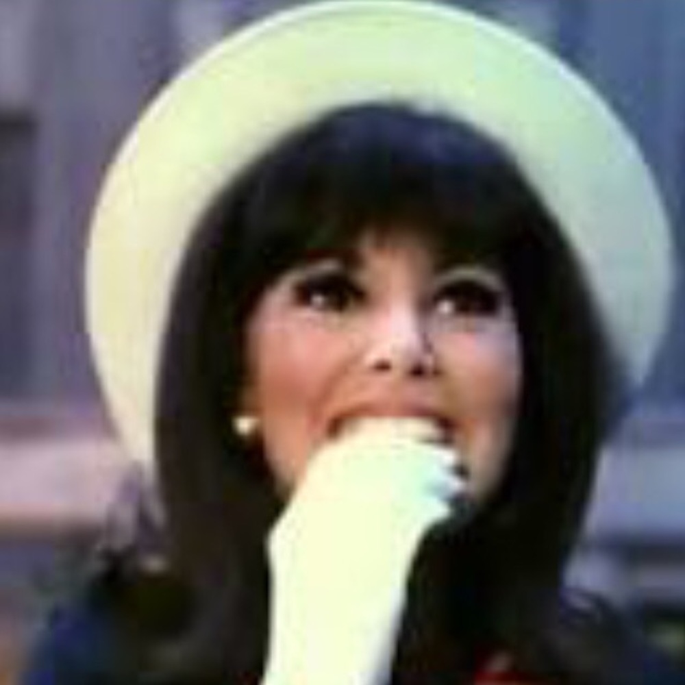 💖 Meet your Posh Ambassador, Mish. 💖