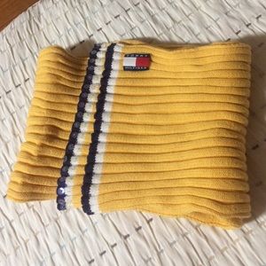 TOMMY HILFIGER Yellow cotton sweater scarf