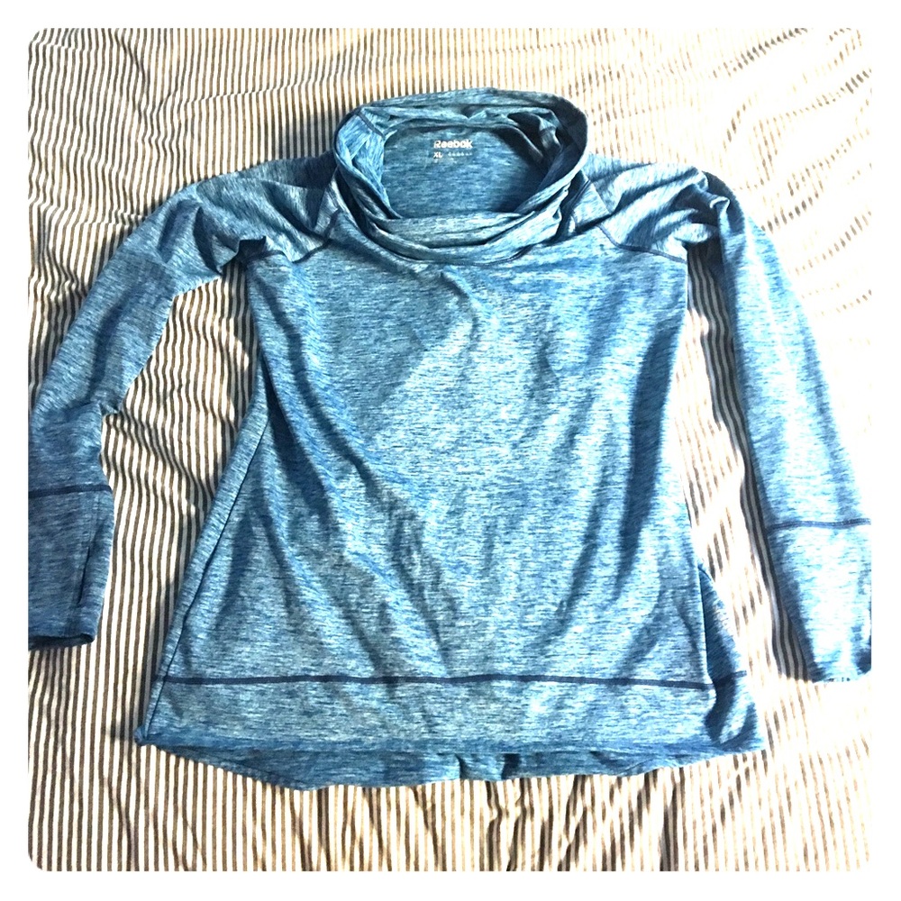 Reebok scoop neck dri fit sweatshirt