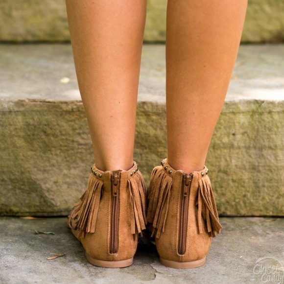 NIB Boho Gladiator Fringe Sandals - Picture 5 of 6