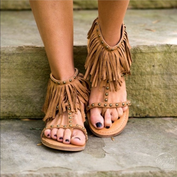 NIB Boho Gladiator Fringe Sandals - Picture 2 of 6
