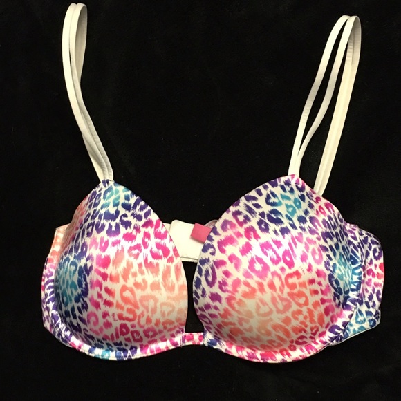 PINK Victoria's Secret Other - 🍀PRICE DROP 🍀 Victoria's Secret Pink Bra