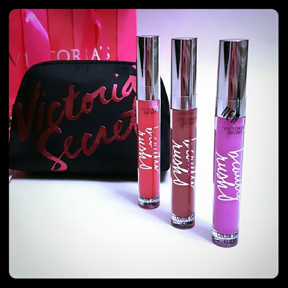 Victoria's Secret Other - *SALE*New! Victoria's Secret lipgloss/bag set