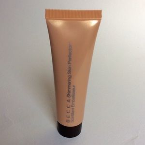 New Becca Shimmering Skin Perfector Opal 20 mL