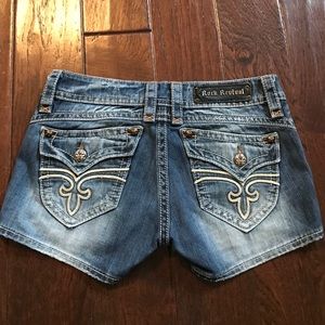 Size 29 Rock Revival Shorts