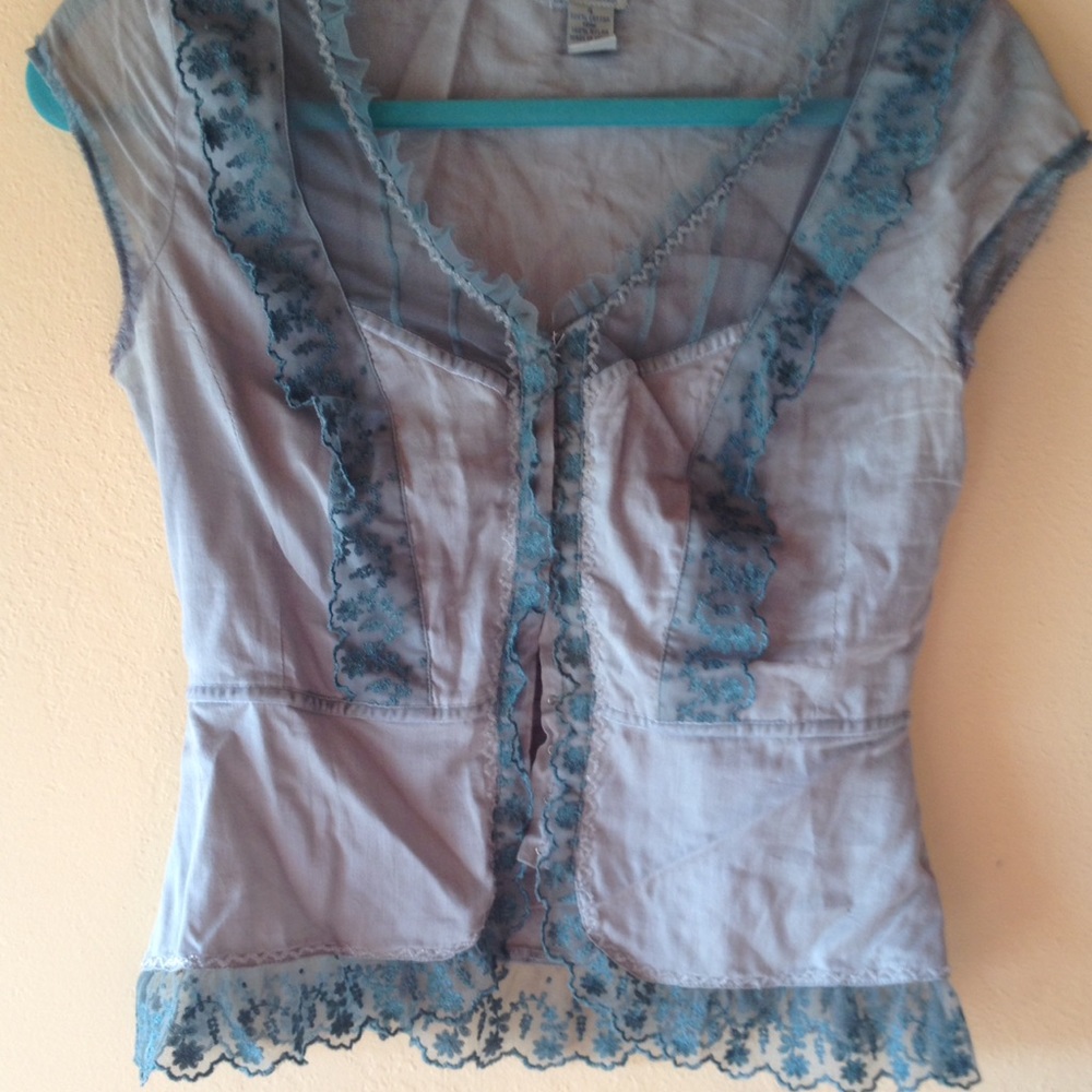 Boho vintage inspired blue clasp blouse