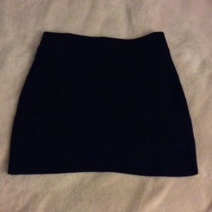 Black bebe skirt