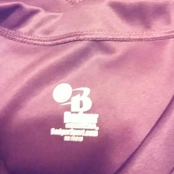 Fitness tops size small - Picture 2 of 2