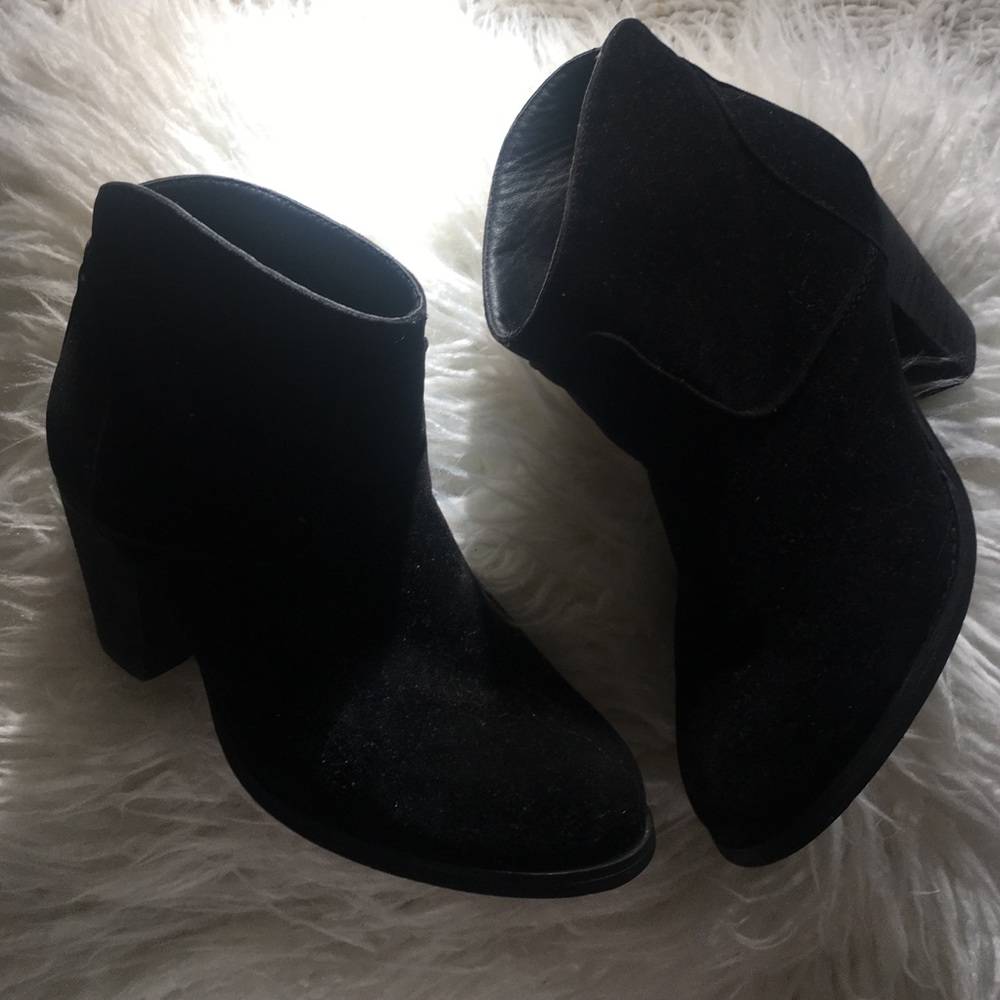 Black Booties | Pre Loved