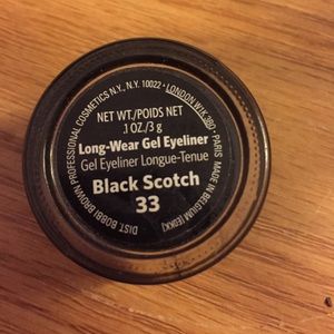 Bobbi Brown Gel Eyeliner