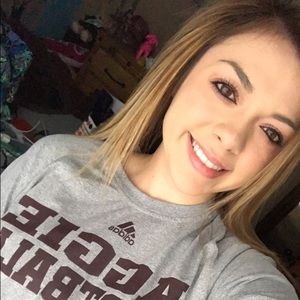 Meet your Posher, Lexi