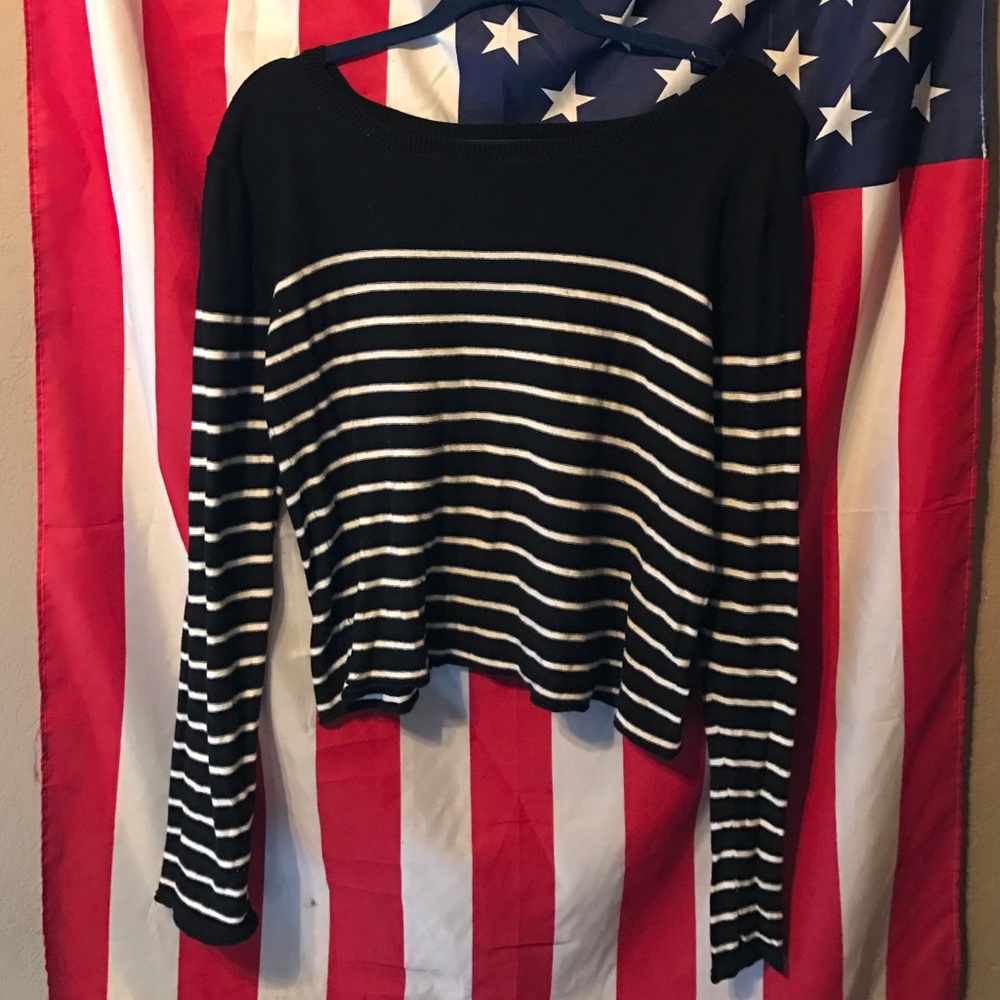 Long sleeve striped shirt with elbow cuffs