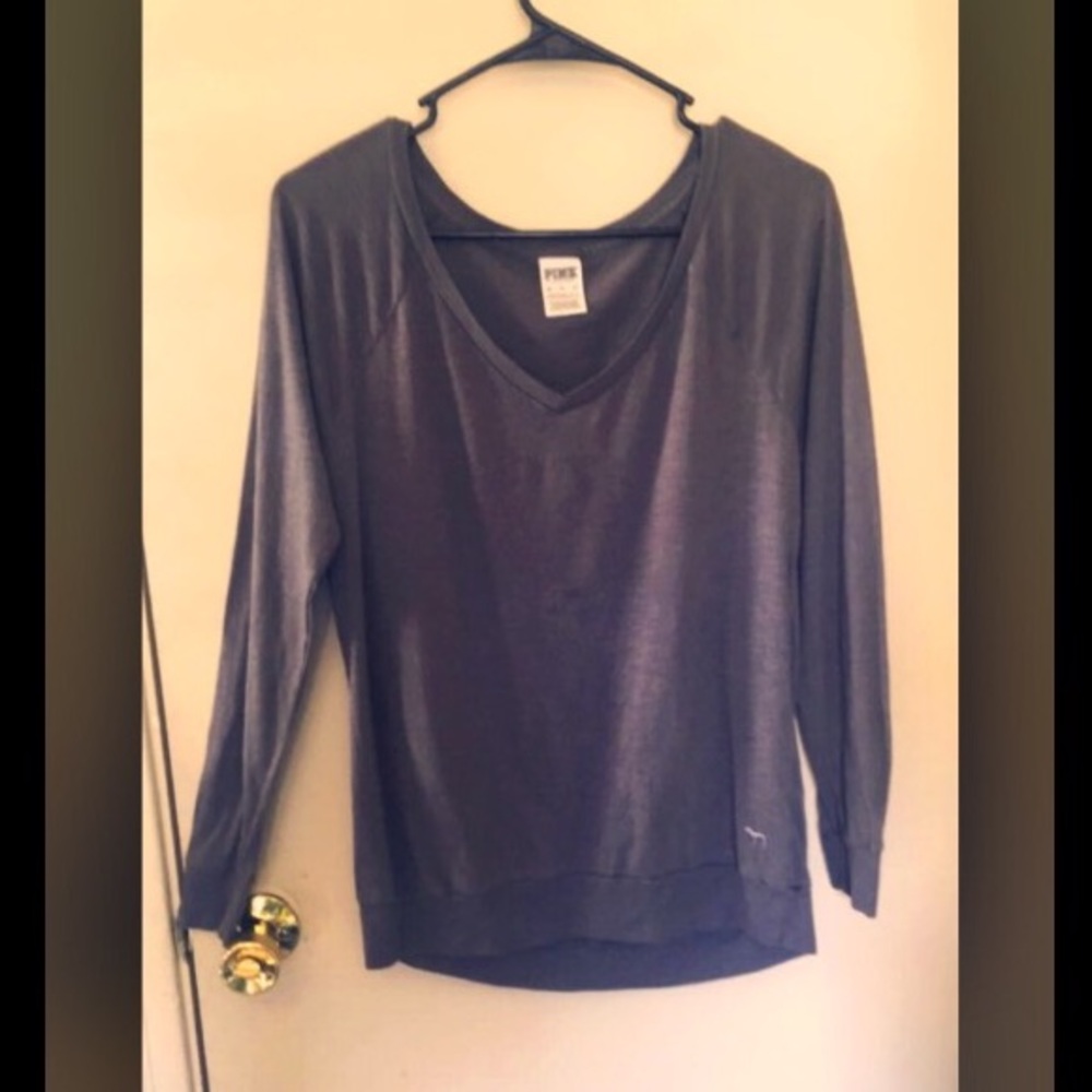 VS Gray Long Sleeve Lounge Shirt