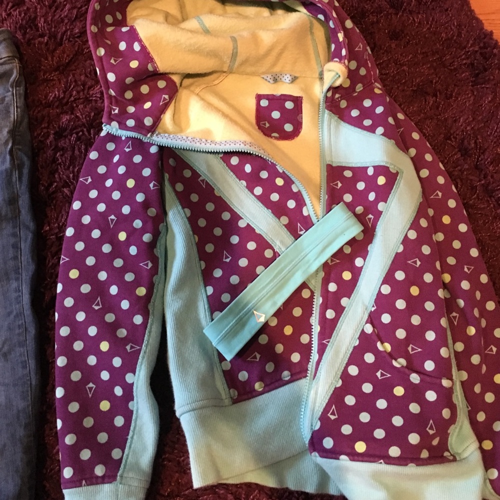 Ivivva sweatshirt and matching headband