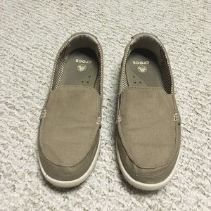 Crocs slip on shoes