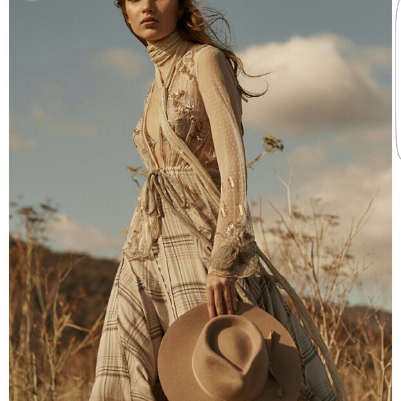 *SOLD*Dipped in dreams maxi *SOLD OUT* - Picture 4 of 4