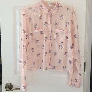 Light pink wolf print blouse from Aeropostale