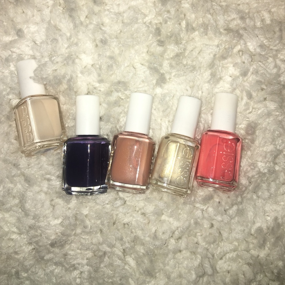 Lot of 5 Essie nail polish